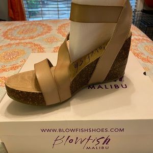 Blowfish Malibu Wedge cork sandals never worn.